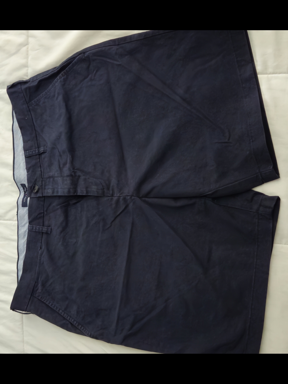 Nautica Men's Flat Front Shorts in Navy